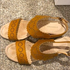 Brown 2-inch sandals